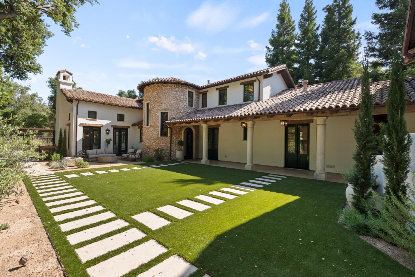 Detail Gallery Image 8 of 96 For 893 Laverne Way, Los Altos,  CA 94022 - 6 Beds | 6/1 Baths