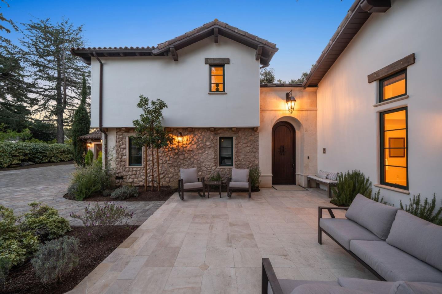 Detail Gallery Image 85 of 96 For 893 Laverne Way, Los Altos,  CA 94022 - 6 Beds | 6/1 Baths