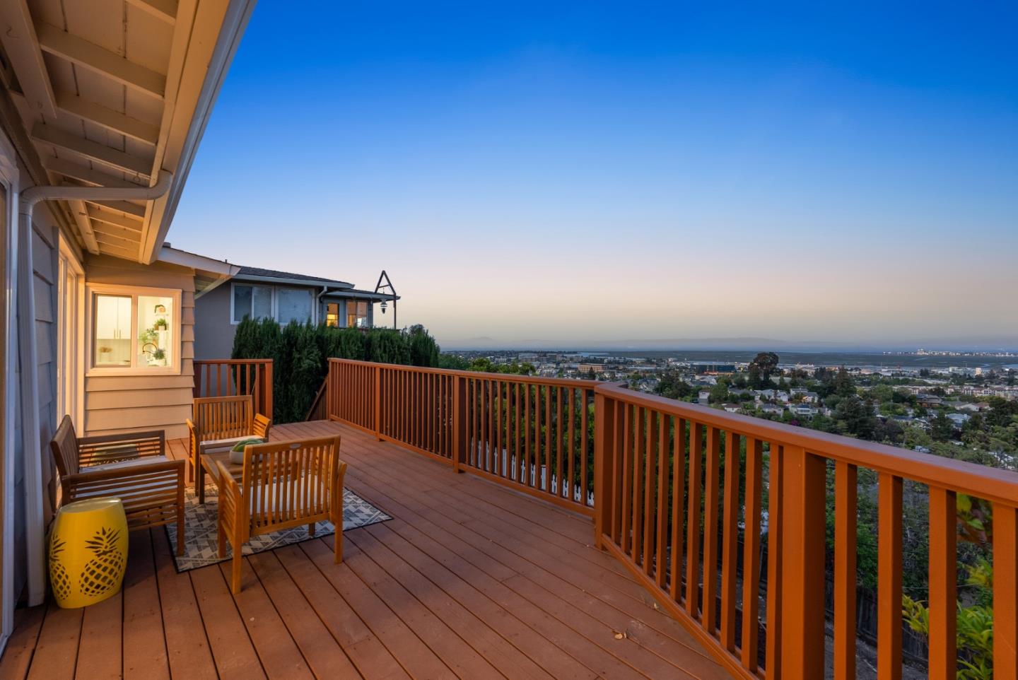 Detail Gallery Image 54 of 58 For 141 Hillcrest Rd, San Carlos,  CA 94070 - 3 Beds | 3/1 Baths