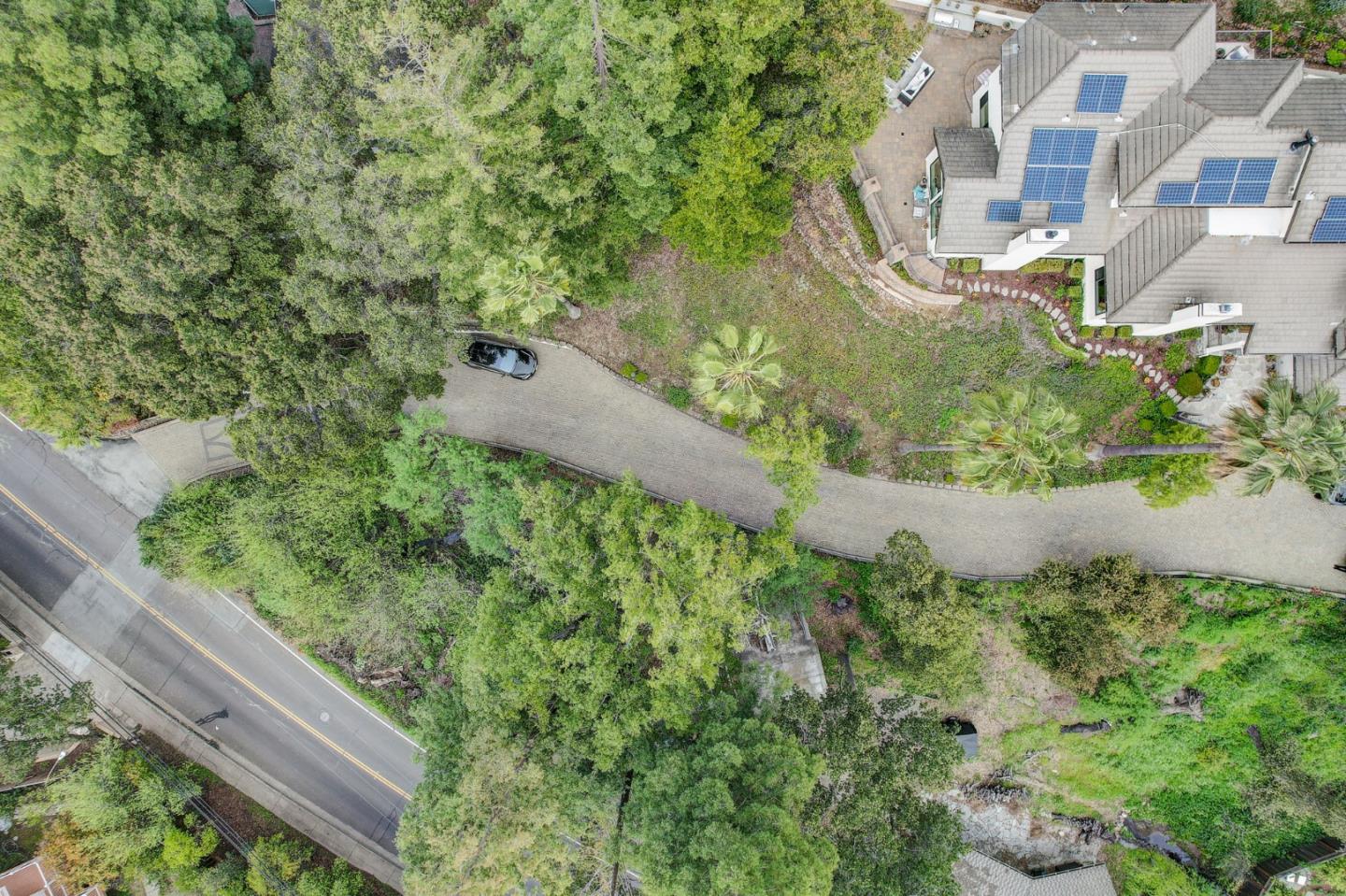 Detail Gallery Image 67 of 80 For 15965 Shannon Rd, Los Gatos,  CA 95032 - 5 Beds | 3/1 Baths