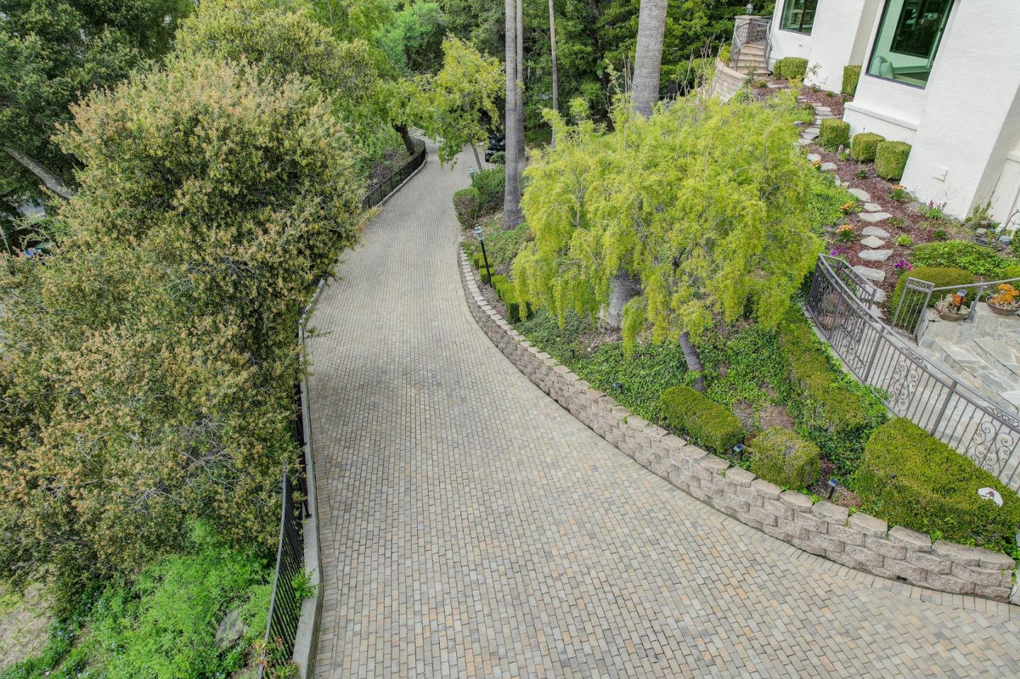 Detail Gallery Image 68 of 80 For 15965 Shannon Rd, Los Gatos,  CA 95032 - 5 Beds | 3/1 Baths