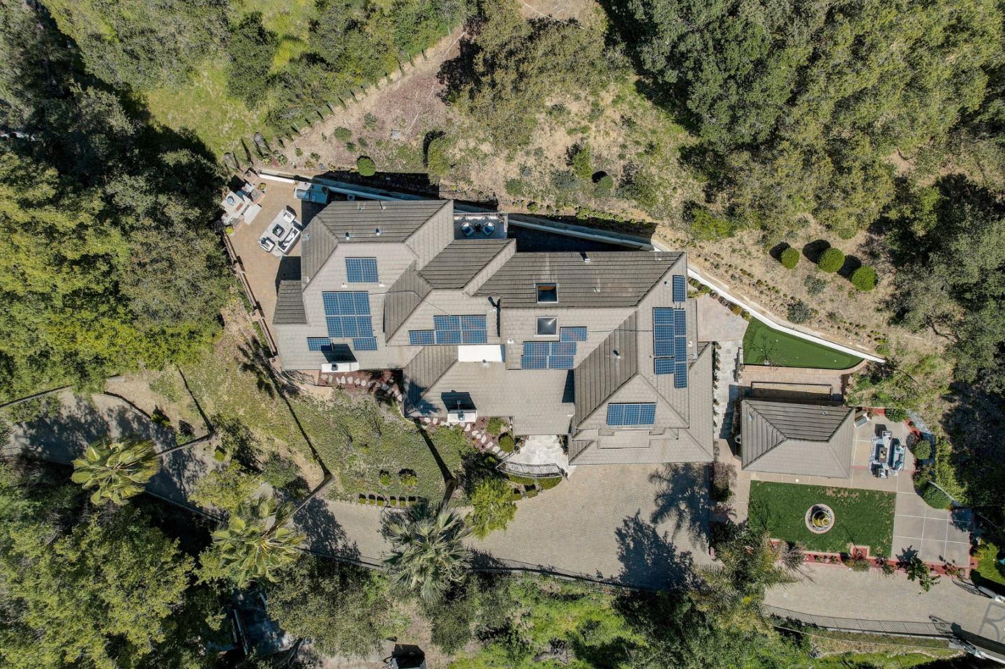 Detail Gallery Image 75 of 80 For 15965 Shannon Rd, Los Gatos,  CA 95032 - 5 Beds | 3/1 Baths