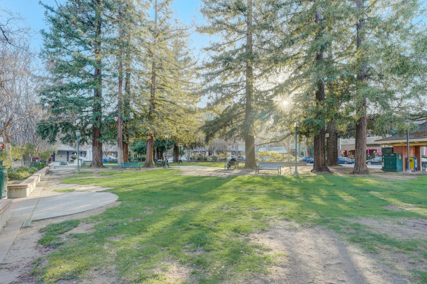 Detail Gallery Image 77 of 80 For 15965 Shannon Rd, Los Gatos,  CA 95032 - 5 Beds | 3/1 Baths