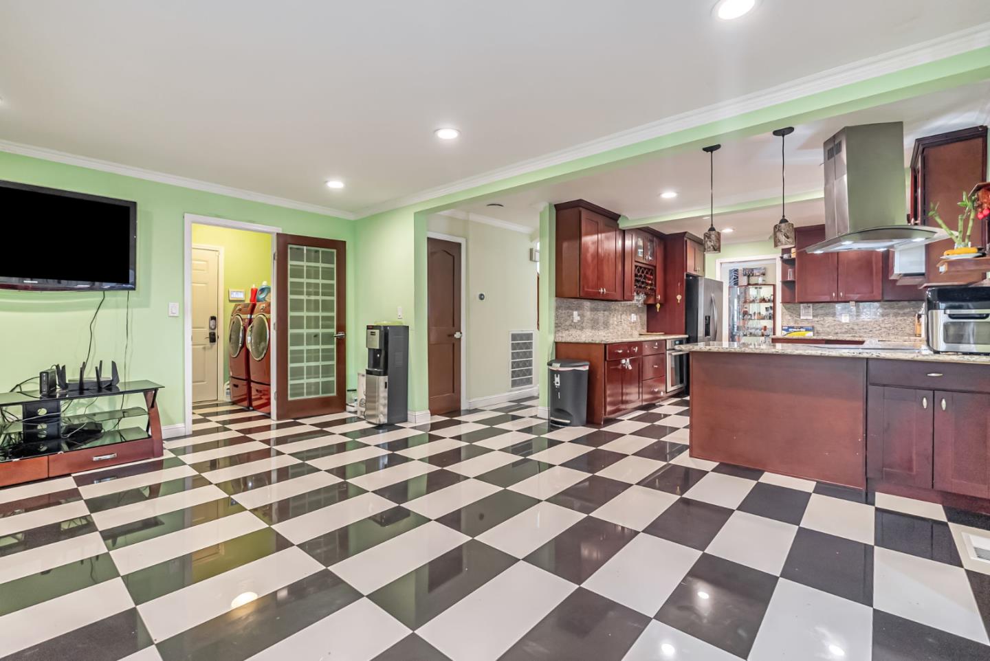 Detail Gallery Image 10 of 27 For 4611 Carmen Way, Union City,  CA 94587 - 3 Beds | 2/1 Baths