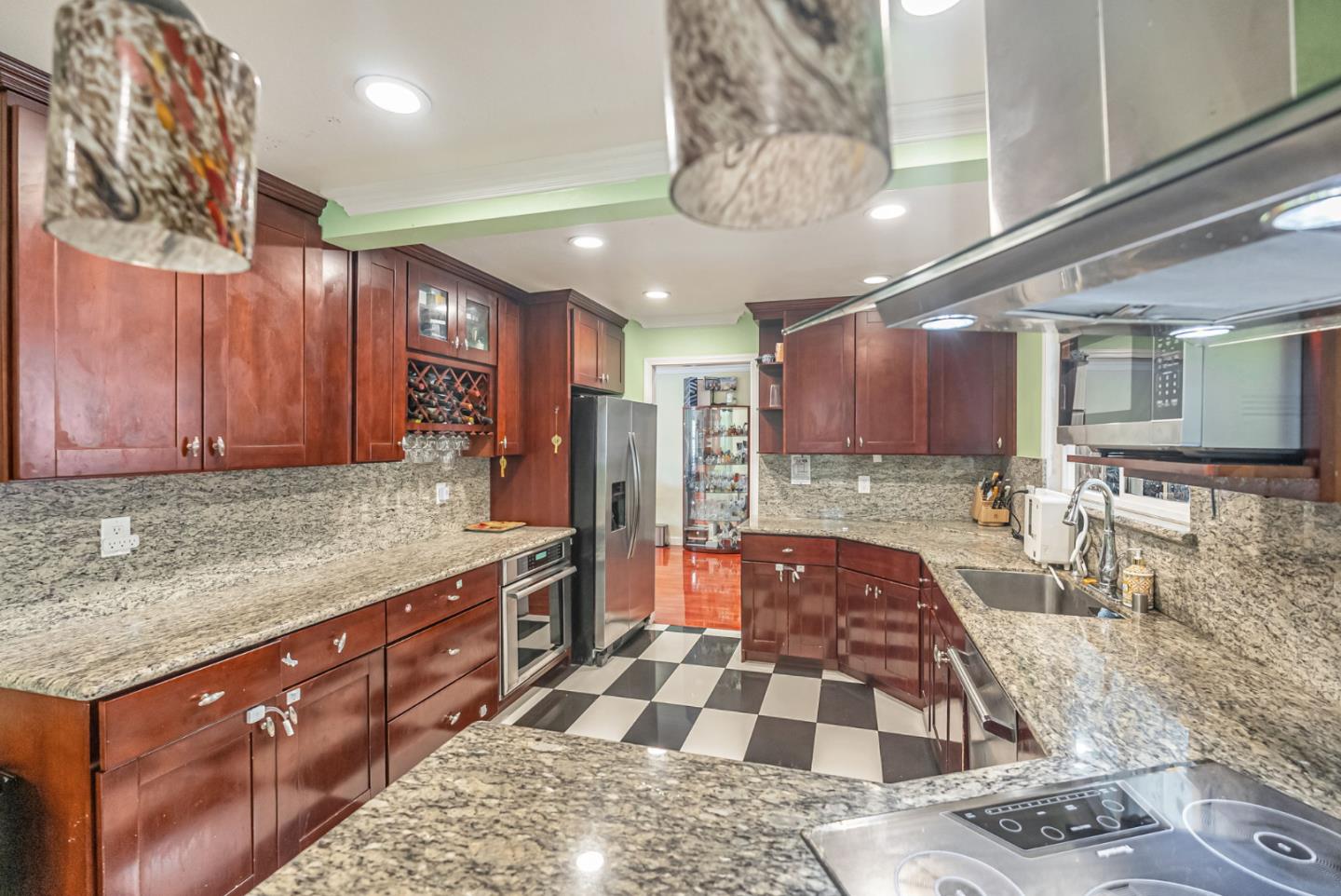 Detail Gallery Image 14 of 27 For 4611 Carmen Way, Union City,  CA 94587 - 3 Beds | 2/1 Baths
