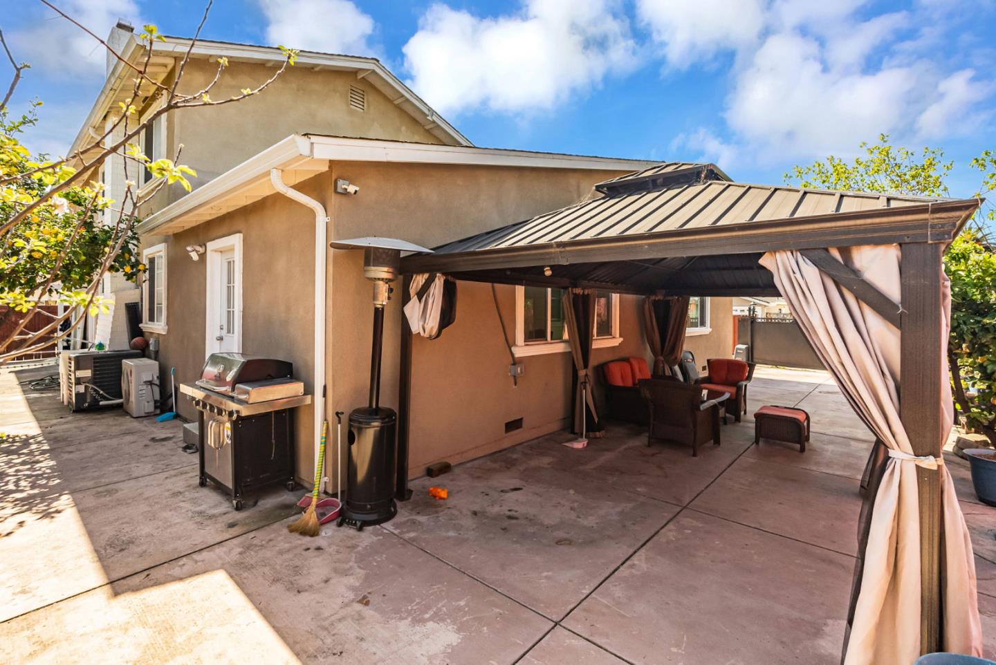 Detail Gallery Image 24 of 27 For 4611 Carmen Way, Union City,  CA 94587 - 3 Beds | 2/1 Baths