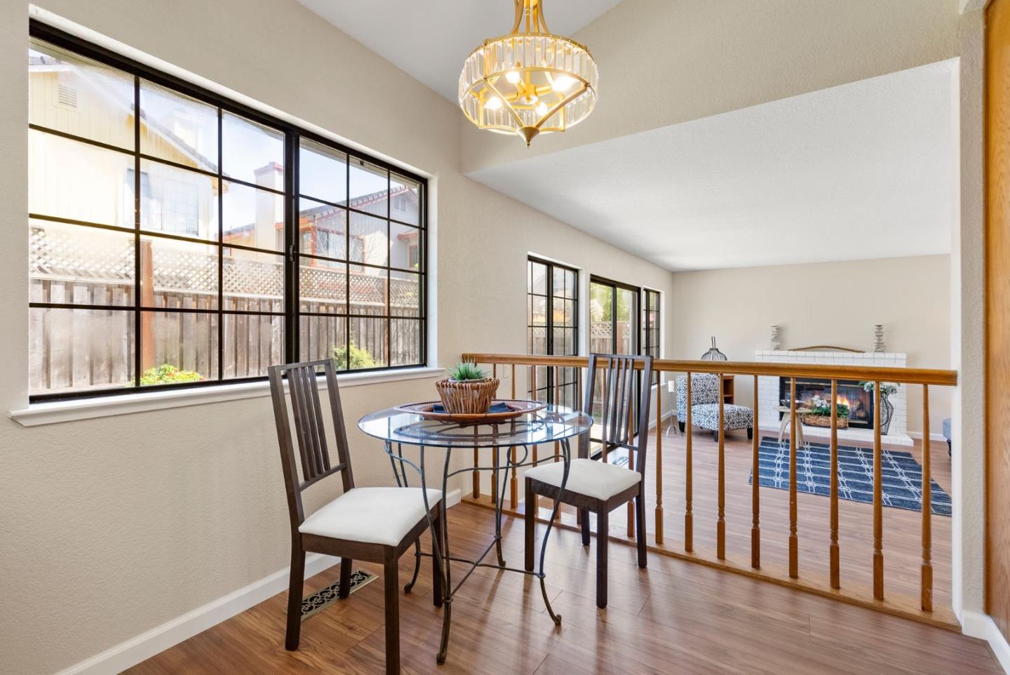Detail Gallery Image 13 of 32 For 7313 Rasmussen Way, Rohnert Park,  CA 94928 - 3 Beds | 2/1 Baths