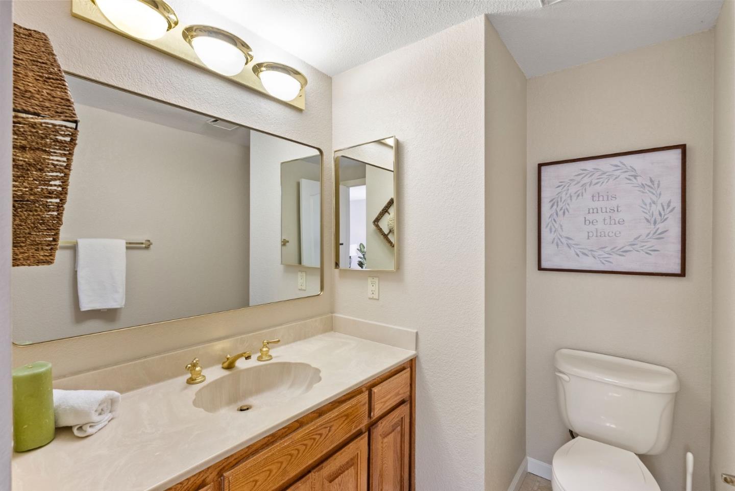 Detail Gallery Image 21 of 32 For 7313 Rasmussen Way, Rohnert Park,  CA 94928 - 3 Beds | 2/1 Baths