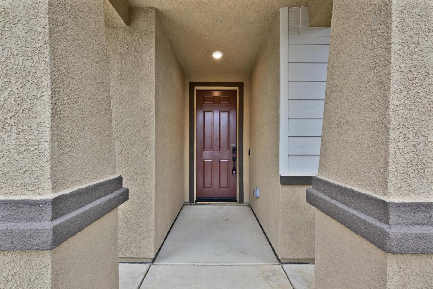 Detail Gallery Image 26 of 32 For 701 Pahl Ct, Lincoln,  CA 95648 - 4 Beds | 2/1 Baths