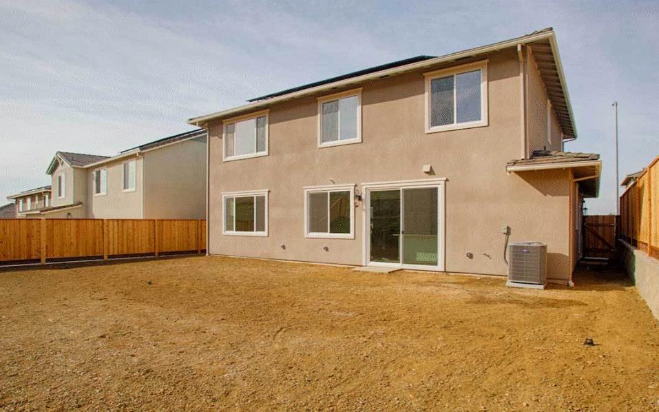 Detail Gallery Image 2 of 15 For 8098 Waterfall Ln, Vallejo,  CA 94591 - 4 Beds | 3 Baths