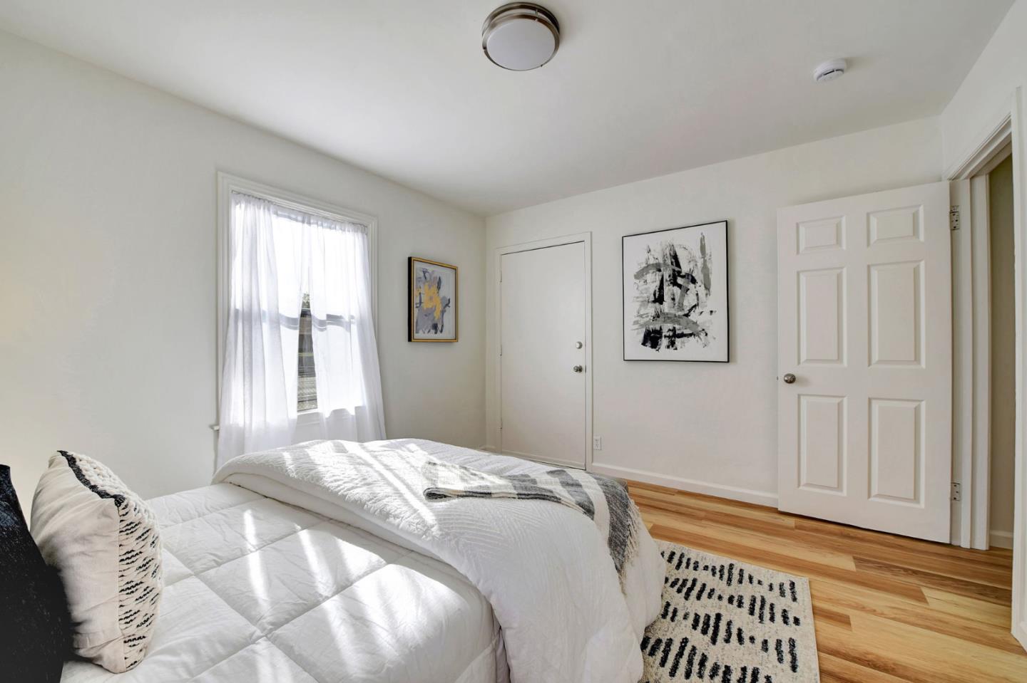 Detail Gallery Image 15 of 38 For 2281 Cooley Ave, East Palo Alto,  CA 94303 - 3 Beds | 1 Baths