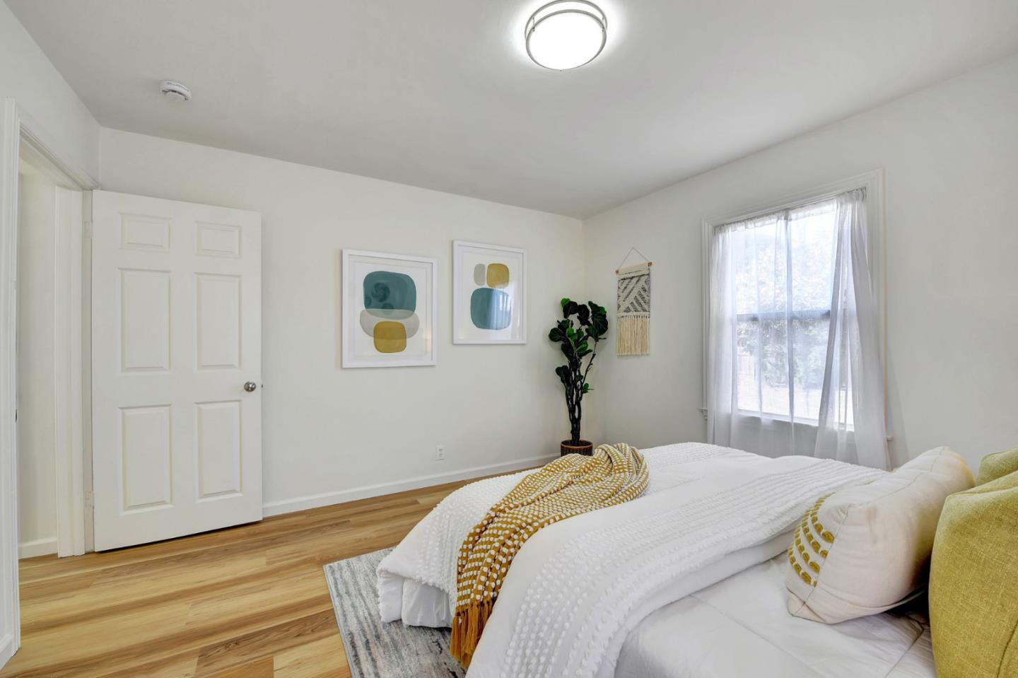 Detail Gallery Image 22 of 38 For 2281 Cooley Ave, East Palo Alto,  CA 94303 - 3 Beds | 1 Baths
