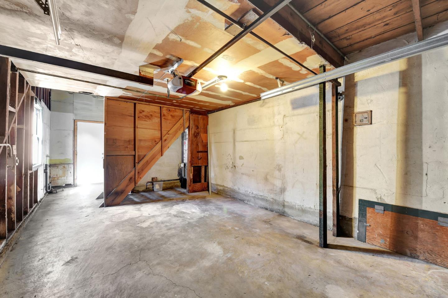 Detail Gallery Image 33 of 38 For 2281 Cooley Ave, East Palo Alto,  CA 94303 - 3 Beds | 1 Baths