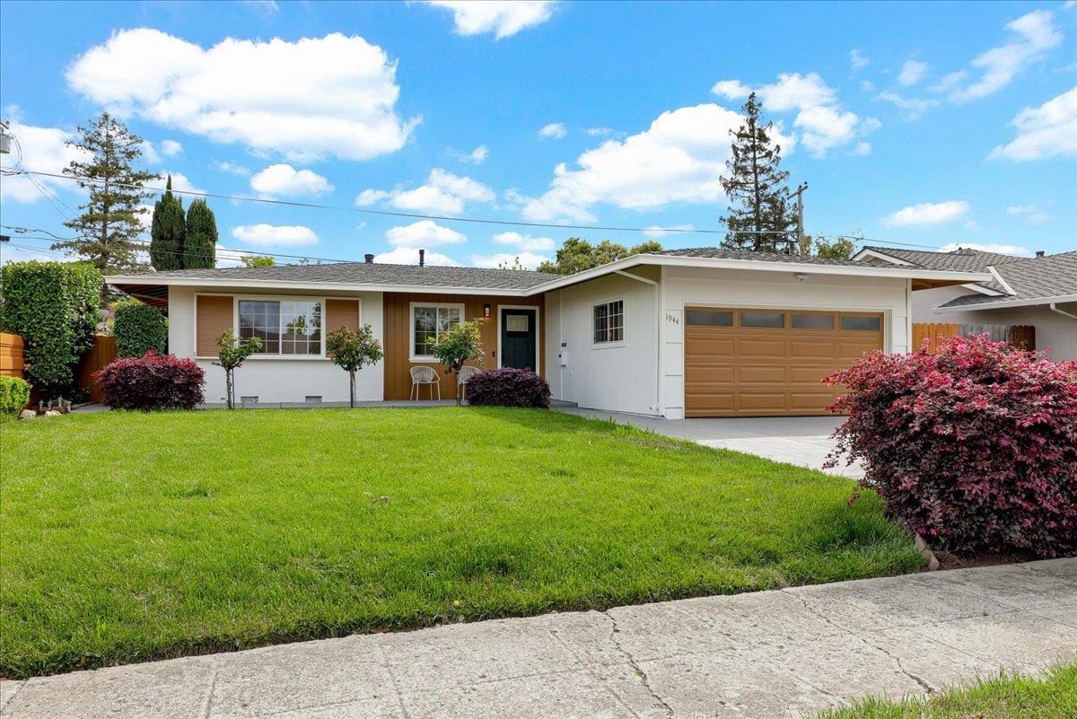 Detail Gallery Image 2 of 51 For 1944 Bernice Way, San Jose,  CA 95124 - 4 Beds | 2 Baths