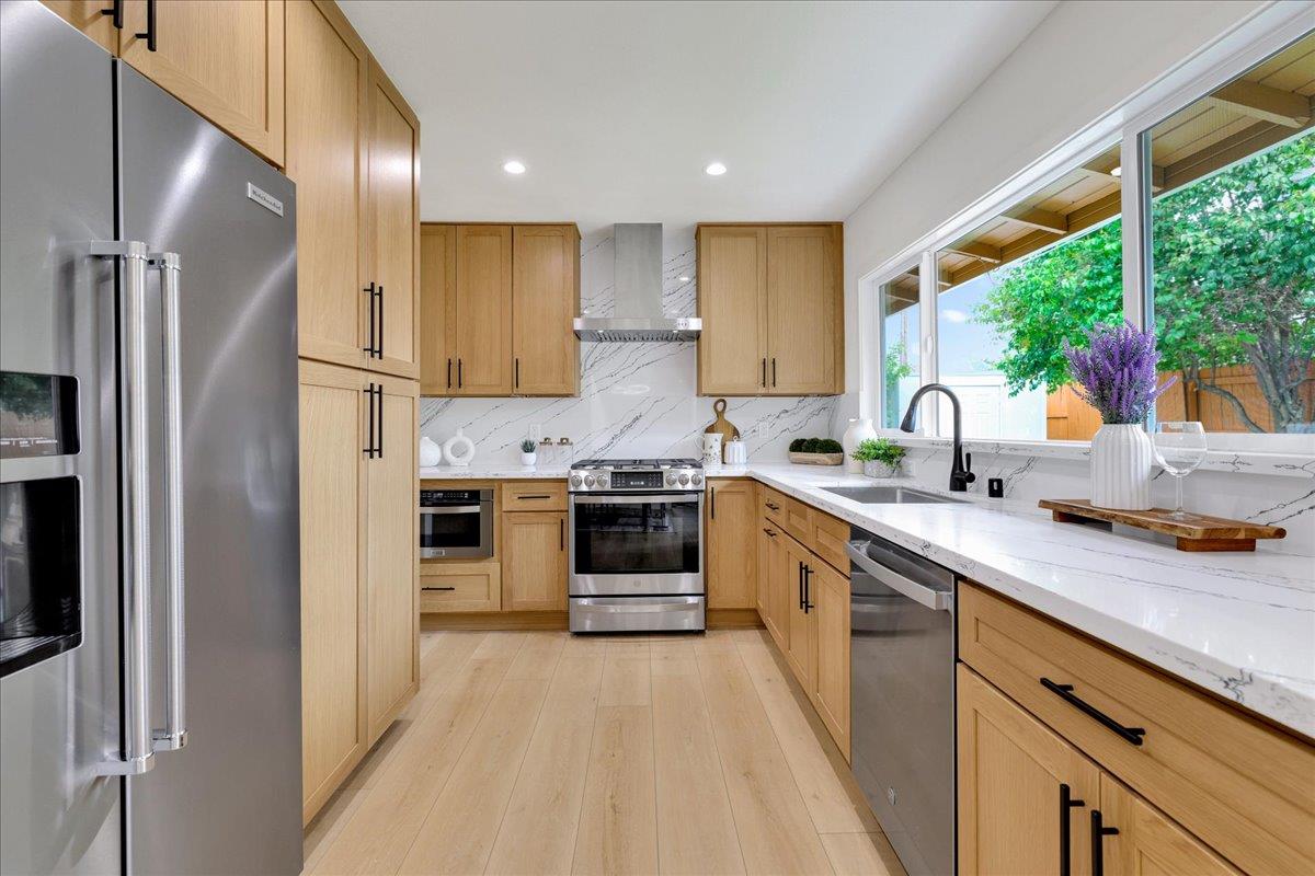 Detail Gallery Image 21 of 51 For 1944 Bernice Way, San Jose,  CA 95124 - 4 Beds | 2 Baths