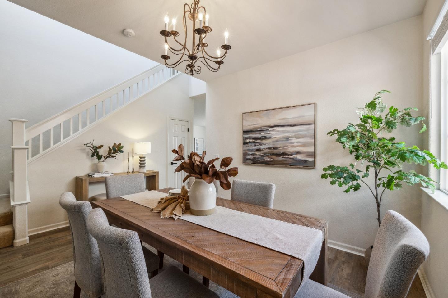 Detail Gallery Image 11 of 50 For 4276 Bay Crest Cir, Seaside,  CA 93955 - 4 Beds | 3 Baths