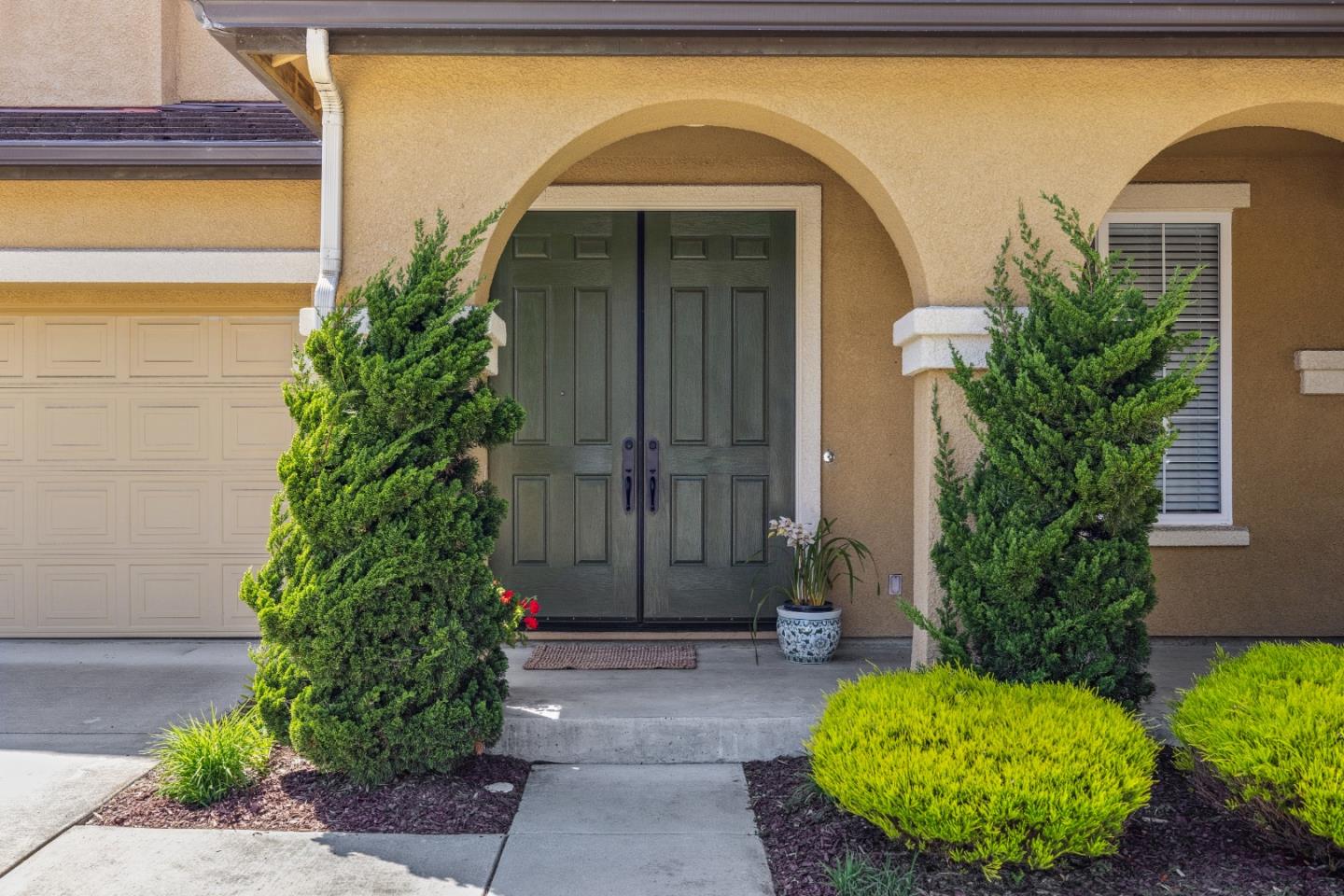 Detail Gallery Image 5 of 50 For 4276 Bay Crest Cir, Seaside,  CA 93955 - 4 Beds | 3 Baths