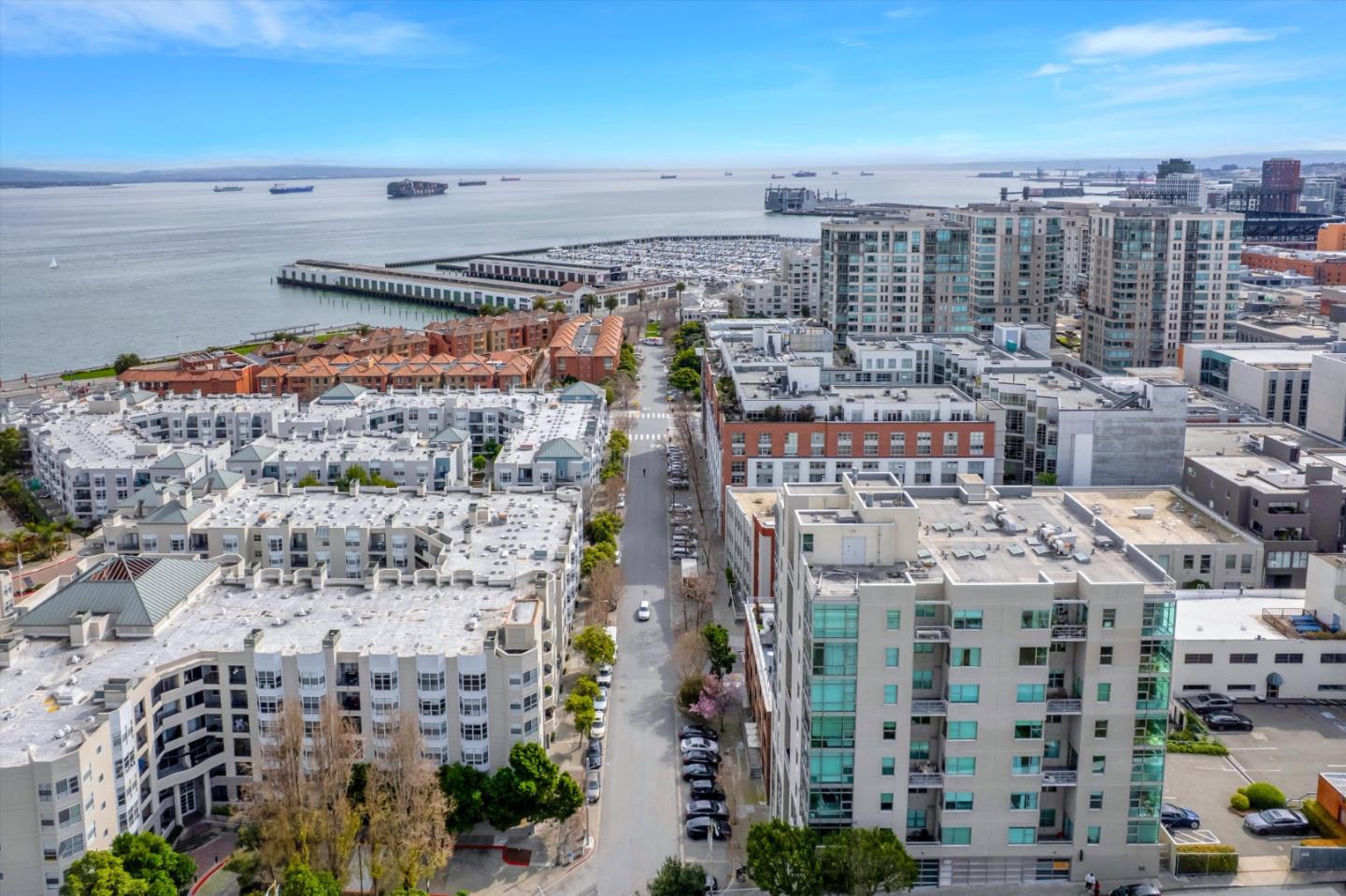 Detail Gallery Image 2 of 16 For 301 Bryant St #D11,  San Francisco,  CA 94110 - 1 Beds | 1 Baths