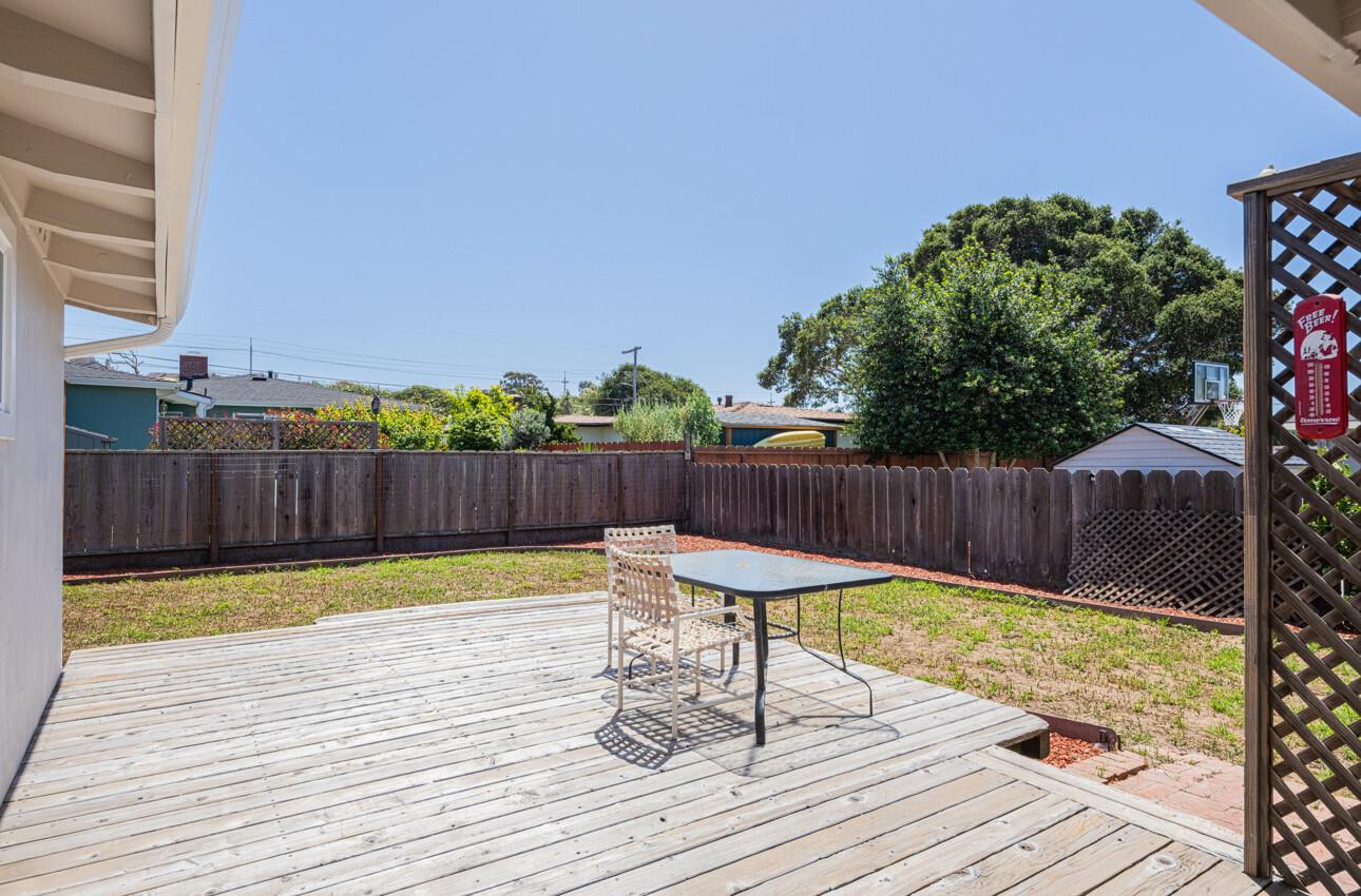 Detail Gallery Image 13 of 31 For 1076 Rousch Ave, Seaside,  CA 93955 - 3 Beds | 1/1 Baths