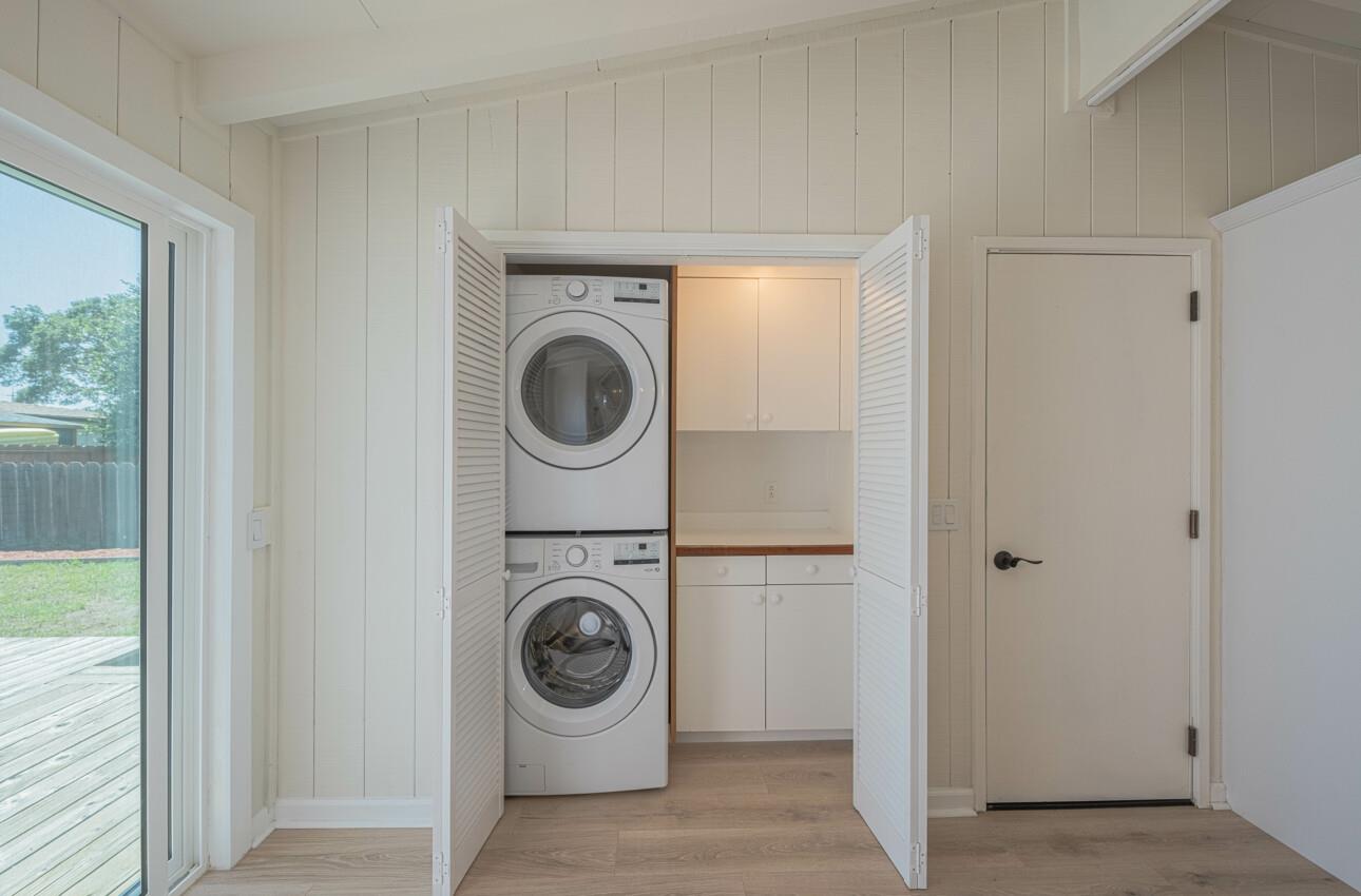 Detail Gallery Image 14 of 31 For 1076 Rousch Ave, Seaside,  CA 93955 - 3 Beds | 1/1 Baths