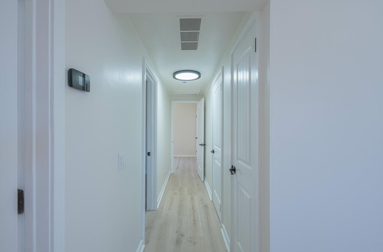 Detail Gallery Image 18 of 31 For 1076 Rousch Ave, Seaside,  CA 93955 - 3 Beds | 1/1 Baths