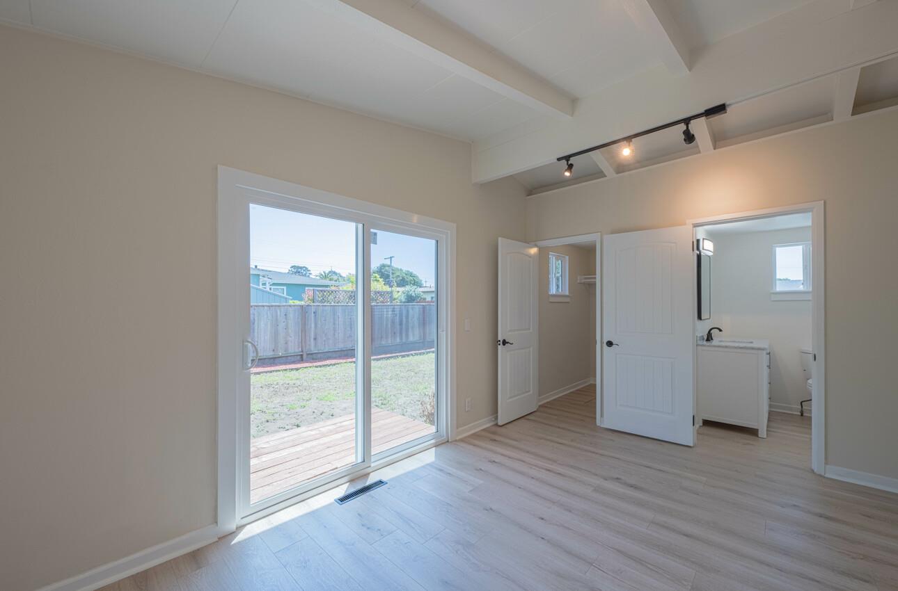 Detail Gallery Image 20 of 31 For 1076 Rousch Ave, Seaside,  CA 93955 - 3 Beds | 1/1 Baths
