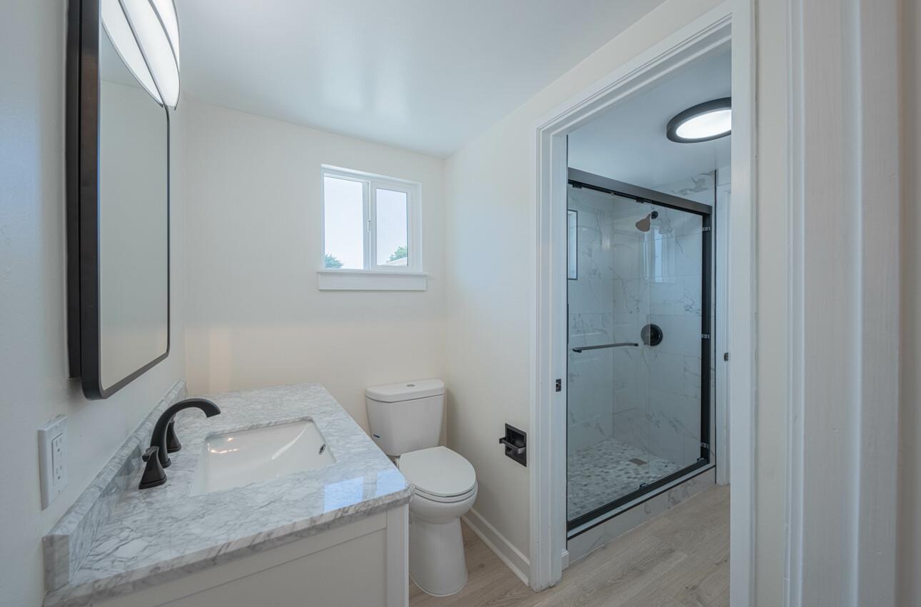 Detail Gallery Image 24 of 31 For 1076 Rousch Ave, Seaside,  CA 93955 - 3 Beds | 1/1 Baths