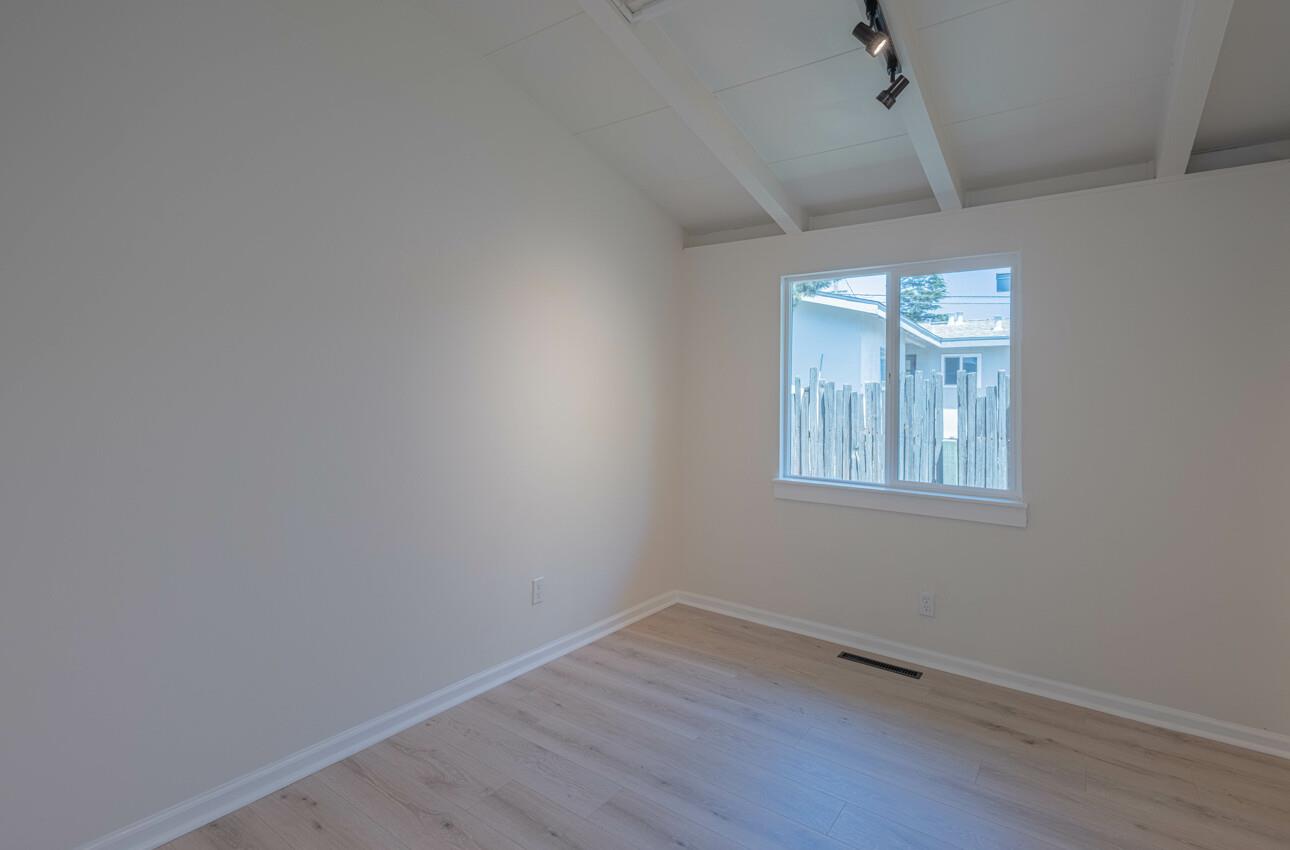 Detail Gallery Image 30 of 31 For 1076 Rousch Ave, Seaside,  CA 93955 - 3 Beds | 1/1 Baths