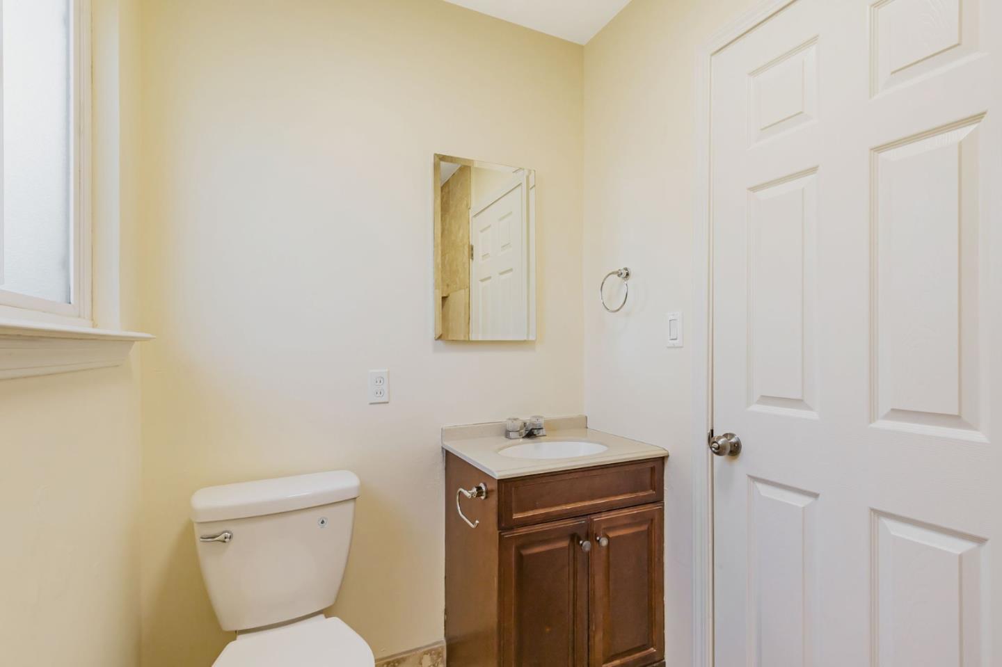 Detail Gallery Image 40 of 48 For 370 Edwards Ave, San Jose,  CA 95110 - – Beds | – Baths