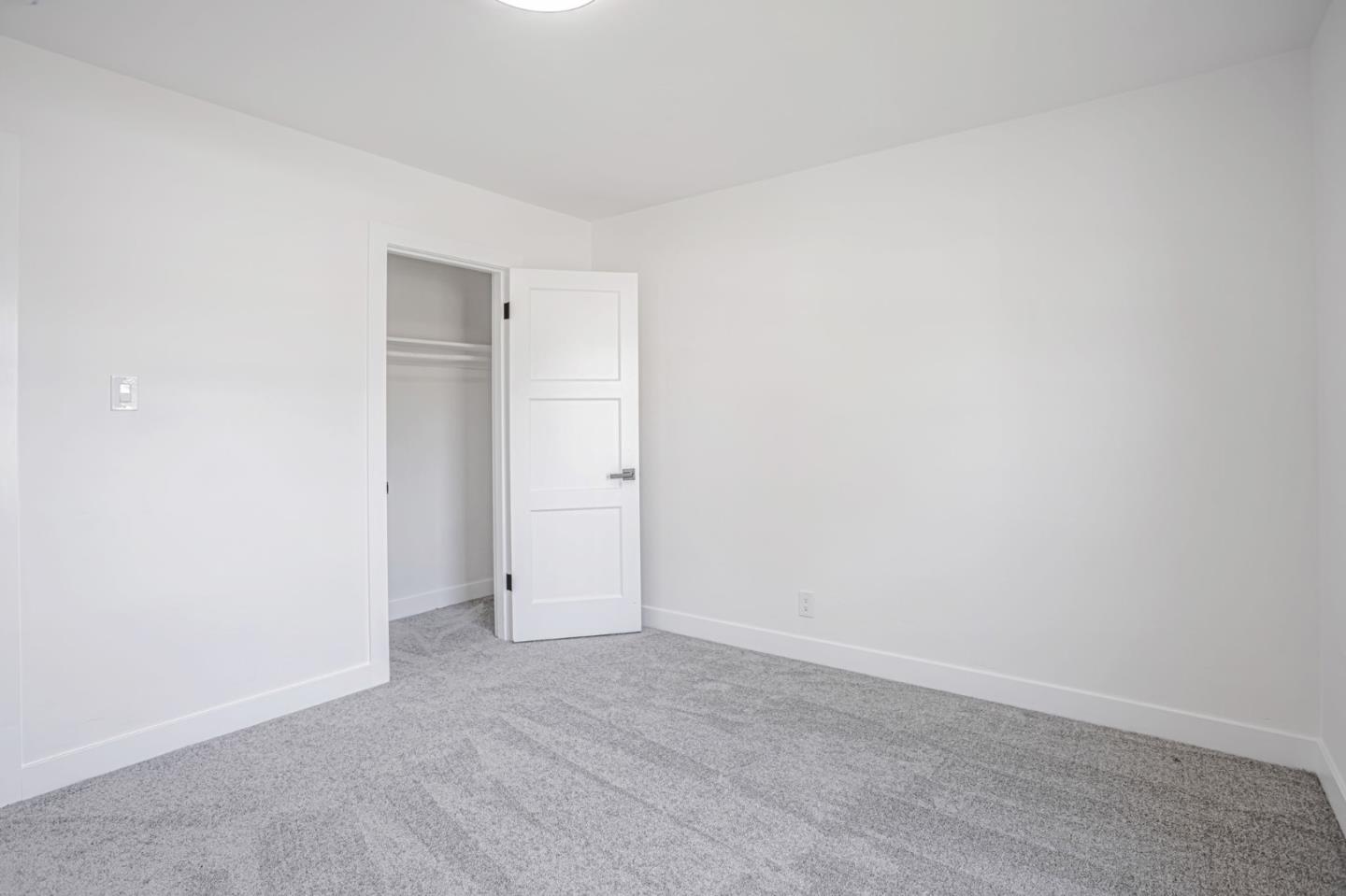 Detail Gallery Image 19 of 46 For 109 Maple St, Vacaville,  CA 95688 - 6 Beds | 2/1 Baths
