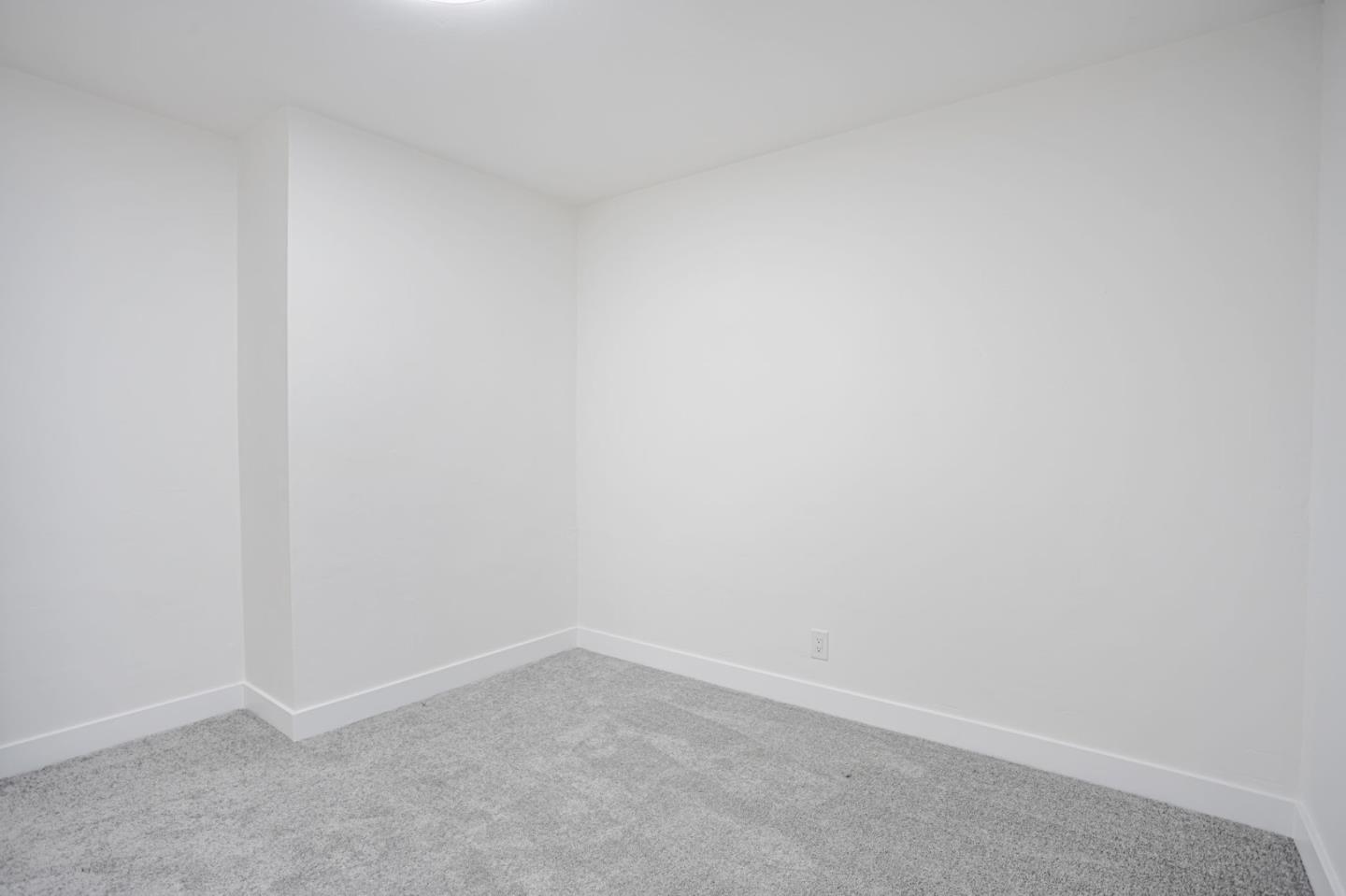 Detail Gallery Image 25 of 46 For 109 Maple St, Vacaville,  CA 95688 - 6 Beds | 2/1 Baths