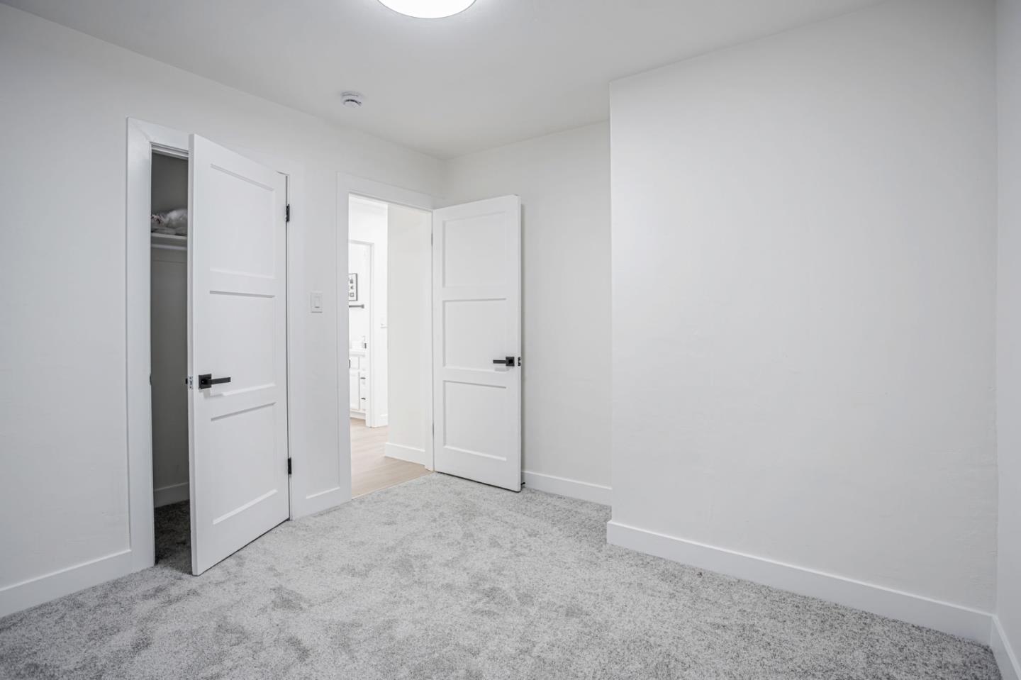 Detail Gallery Image 26 of 46 For 109 Maple St, Vacaville,  CA 95688 - 6 Beds | 2/1 Baths