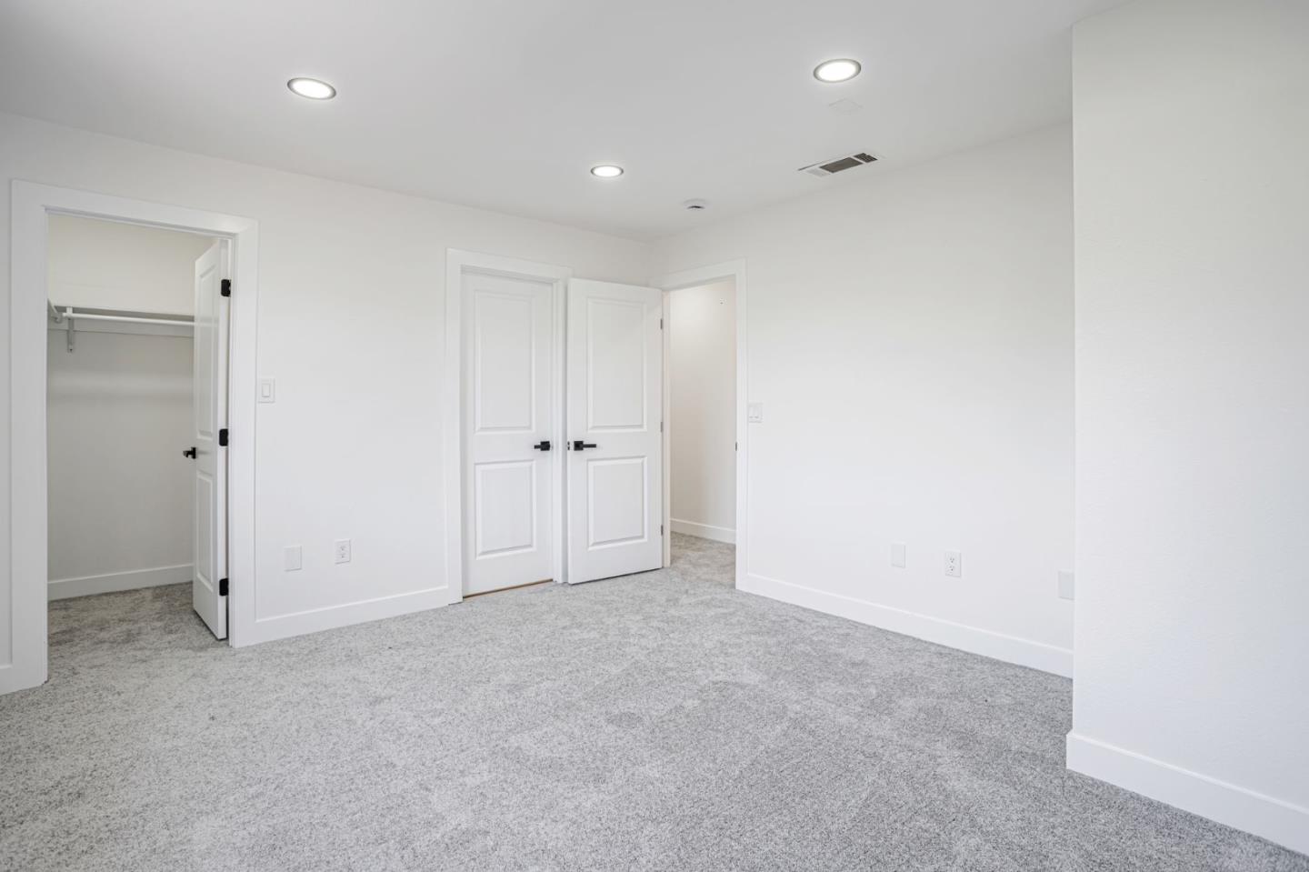 Detail Gallery Image 29 of 46 For 109 Maple St, Vacaville,  CA 95688 - 6 Beds | 2/1 Baths
