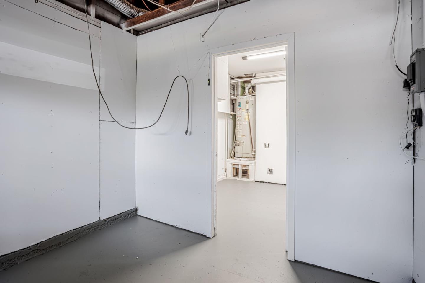 Detail Gallery Image 40 of 46 For 109 Maple St, Vacaville,  CA 95688 - 6 Beds | 2/1 Baths