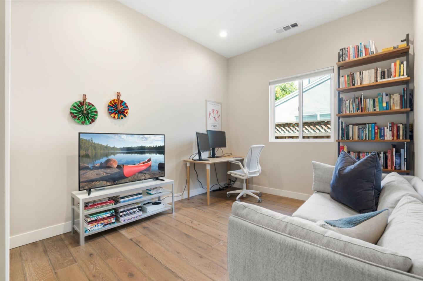 Detail Gallery Image 15 of 33 For 2331 Sunny Vista Dr, San Jose,  CA 95128 - 4 Beds | 3/1 Baths