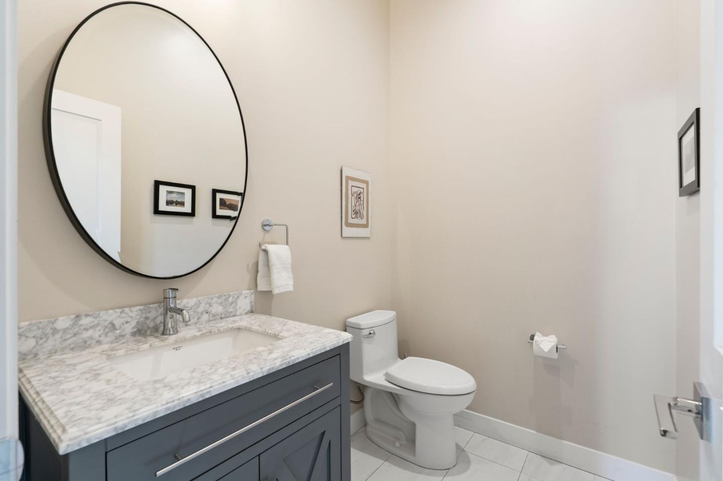 Detail Gallery Image 16 of 33 For 2331 Sunny Vista Dr, San Jose,  CA 95128 - 4 Beds | 3/1 Baths