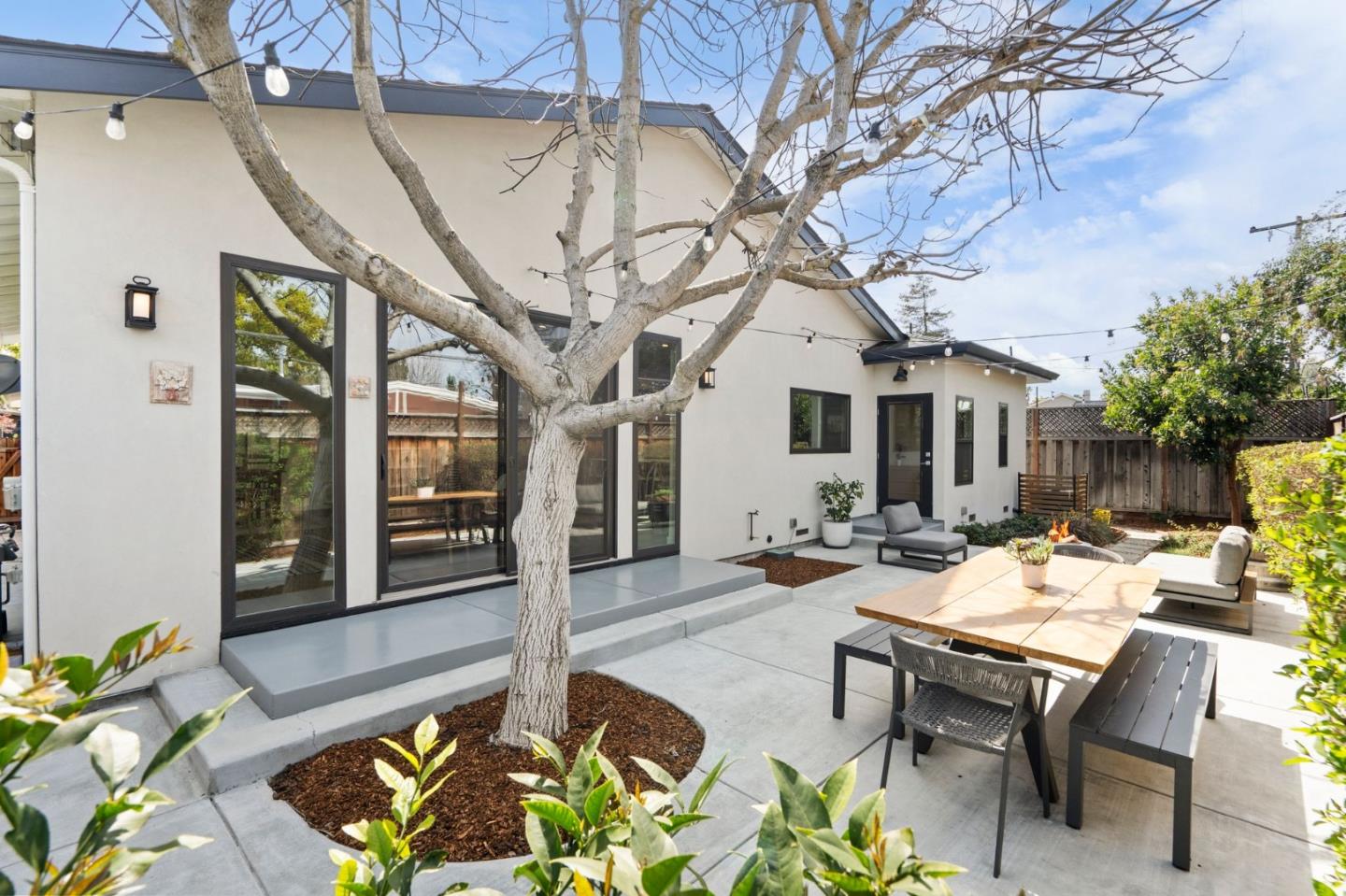 Detail Gallery Image 29 of 33 For 2331 Sunny Vista Dr, San Jose,  CA 95128 - 4 Beds | 3/1 Baths