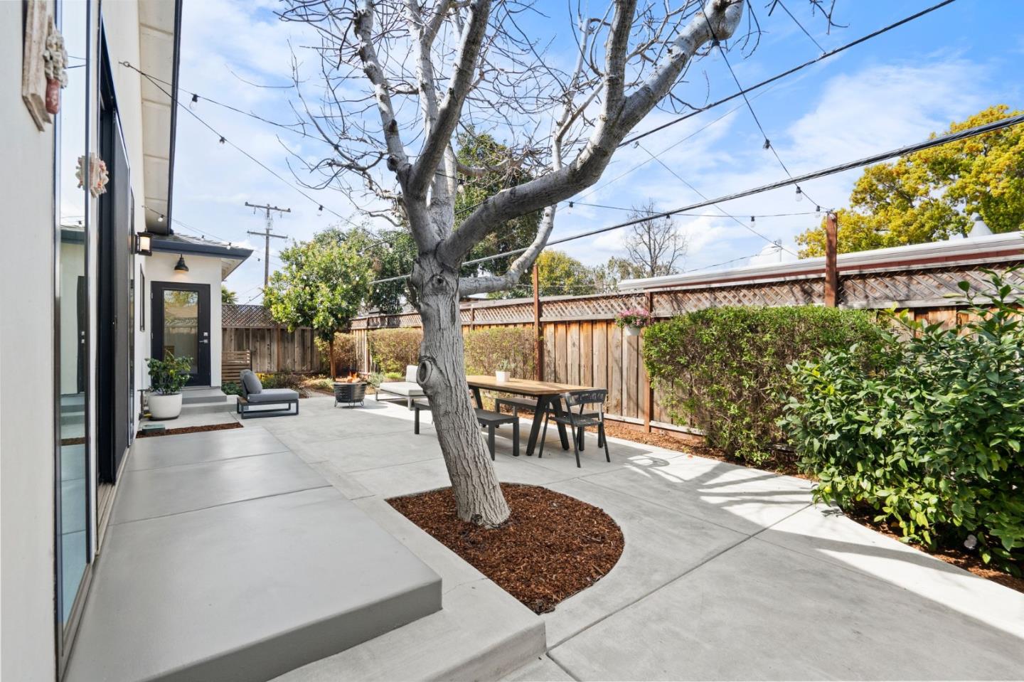 Detail Gallery Image 30 of 33 For 2331 Sunny Vista Dr, San Jose,  CA 95128 - 4 Beds | 3/1 Baths