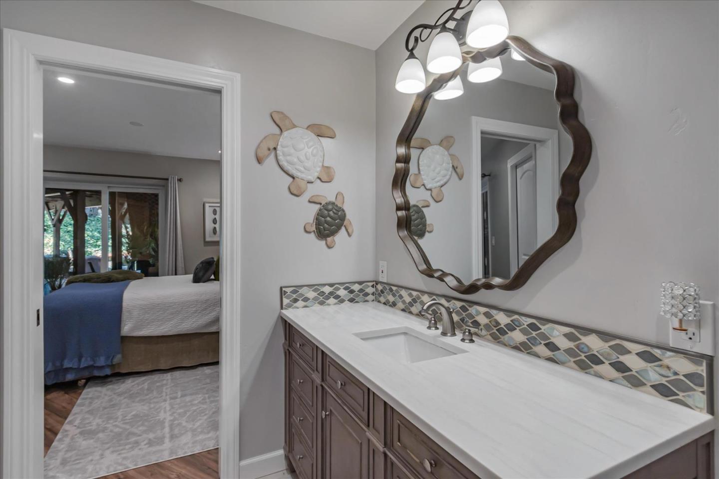 Detail Gallery Image 15 of 25 For 1070 Shelton Way, San Jose,  CA 95125 - 5 Beds | 3 Baths