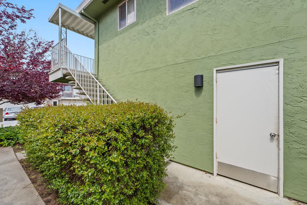 Detail Gallery Image 15 of 23 For 1455 45th Ave #4,  Capitola,  CA 95010 - 2 Beds | 1 Baths