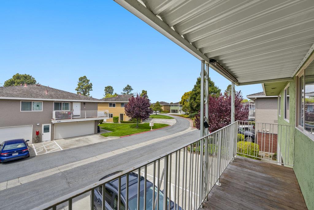 Detail Gallery Image 9 of 23 For 1455 45th Ave #4,  Capitola,  CA 95010 - 2 Beds | 1 Baths