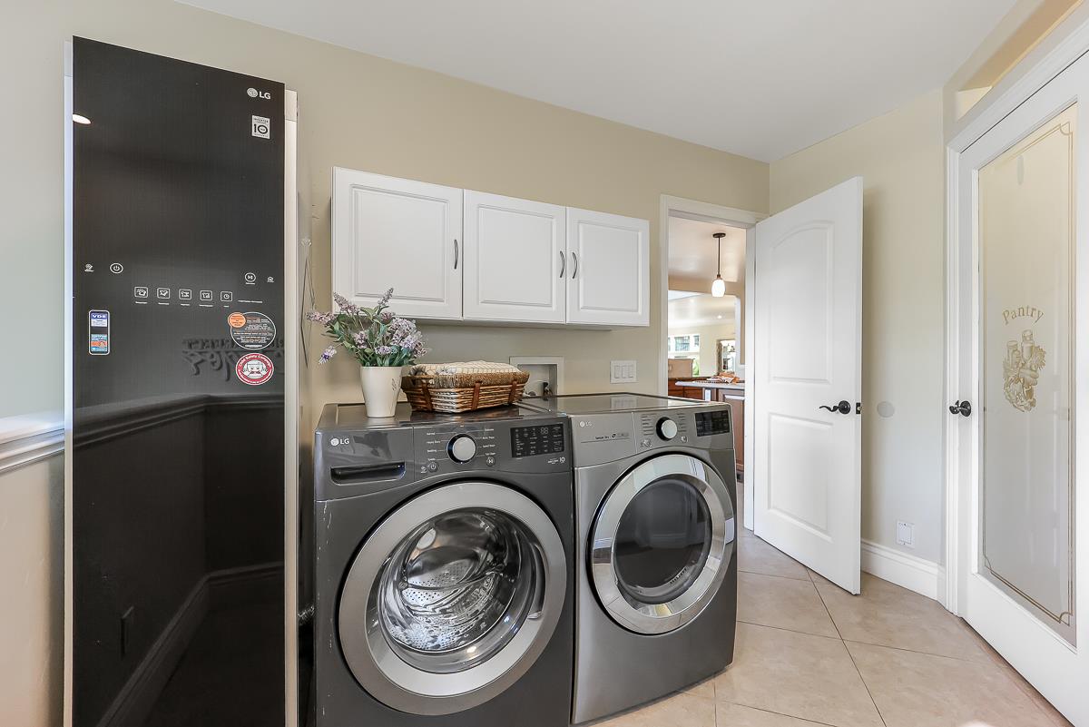 Detail Gallery Image 12 of 53 For 17645 Manzanita Dr, Morgan Hill,  CA 95037 - 4 Beds | 4/1 Baths