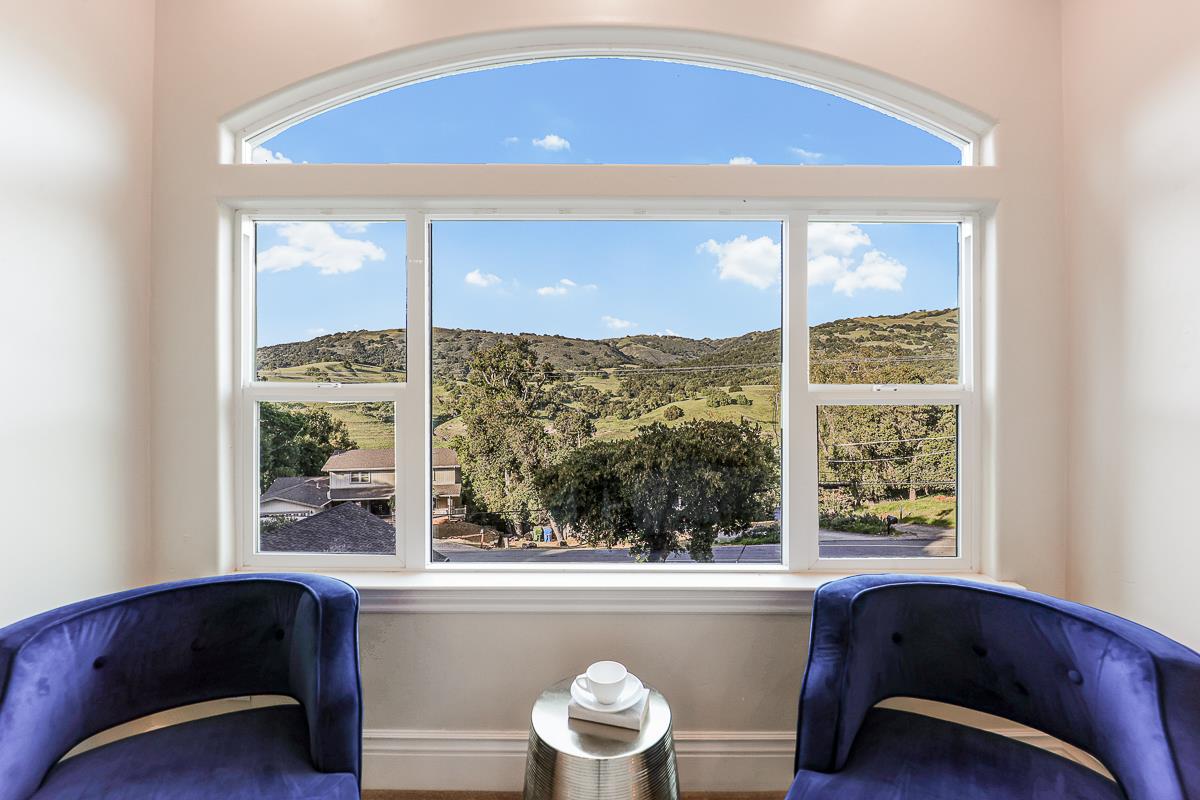 Detail Gallery Image 19 of 53 For 17645 Manzanita Dr, Morgan Hill,  CA 95037 - 4 Beds | 4/1 Baths