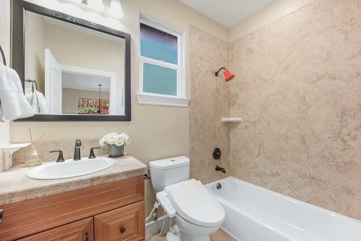 Detail Gallery Image 31 of 53 For 17645 Manzanita Dr, Morgan Hill,  CA 95037 - 4 Beds | 4/1 Baths