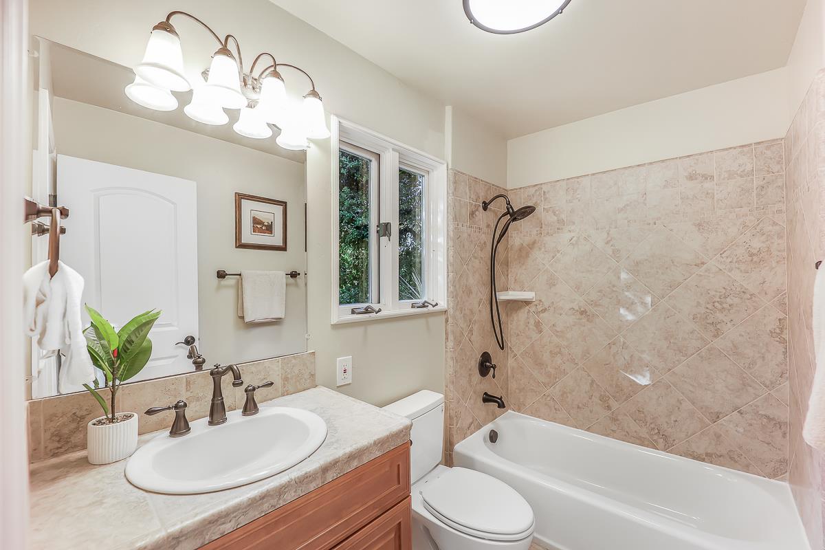 Detail Gallery Image 36 of 53 For 17645 Manzanita Dr, Morgan Hill,  CA 95037 - 4 Beds | 4/1 Baths
