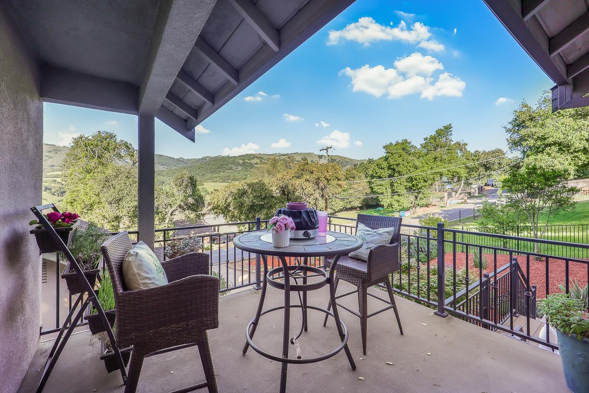 Detail Gallery Image 44 of 53 For 17645 Manzanita Dr, Morgan Hill,  CA 95037 - 4 Beds | 4/1 Baths