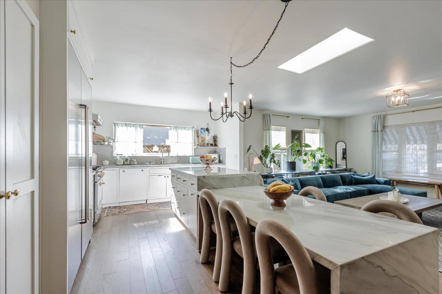 Detail Gallery Image 11 of 41 For 26 Pleasant St, Los Gatos,  CA 95030 - 4 Beds | 2/1 Baths