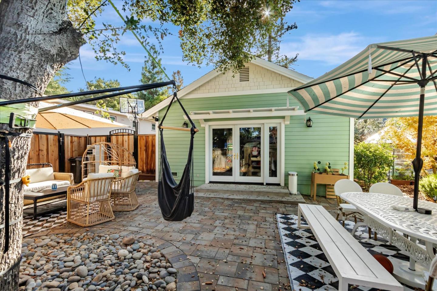 Detail Gallery Image 32 of 41 For 26 Pleasant St, Los Gatos,  CA 95030 - 4 Beds | 2/1 Baths