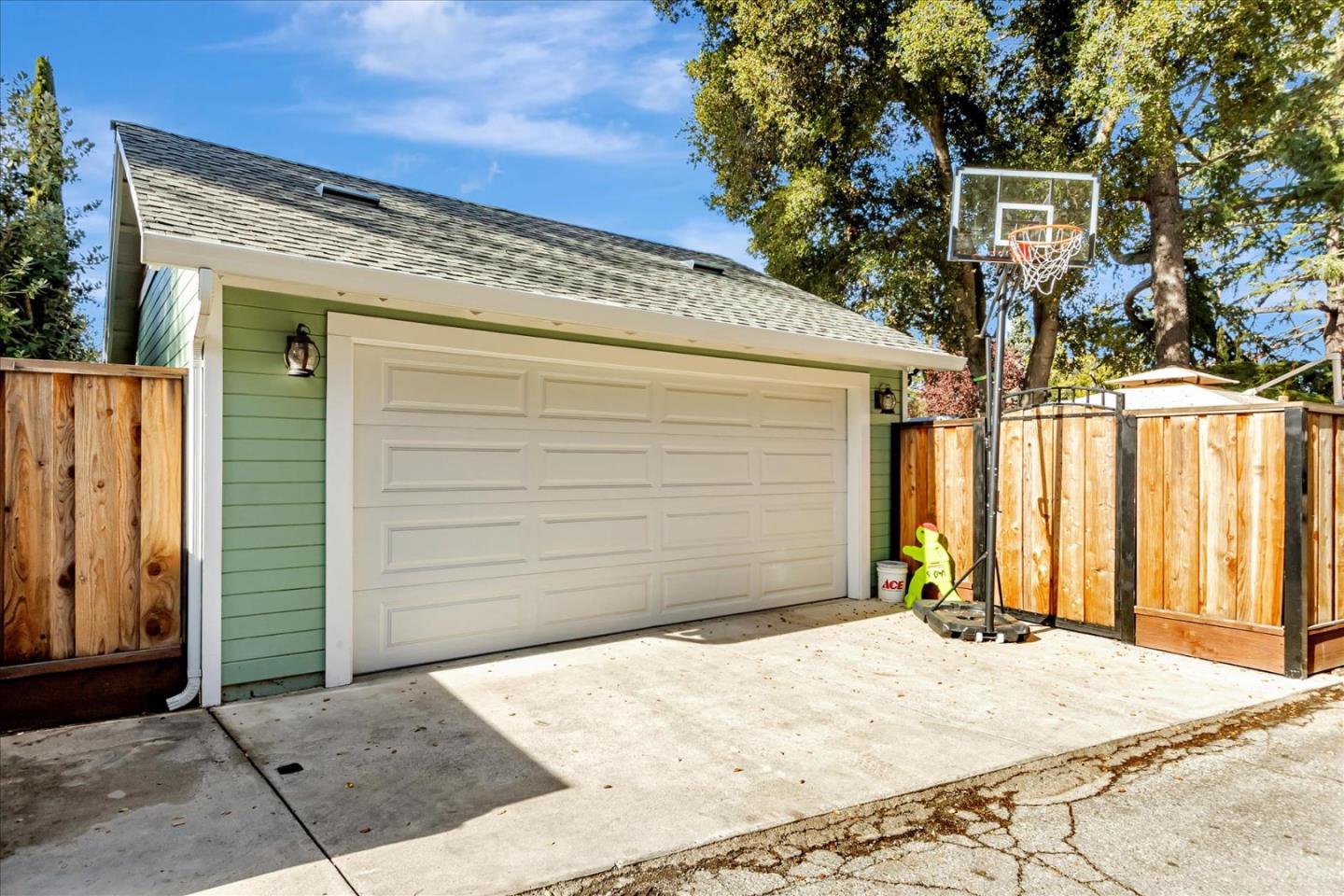 Detail Gallery Image 41 of 41 For 26 Pleasant St, Los Gatos,  CA 95030 - 4 Beds | 2/1 Baths