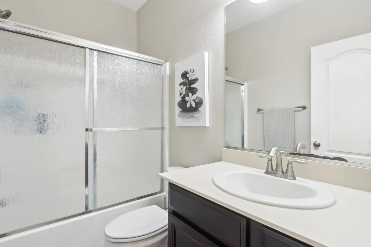 Detail Gallery Image 23 of 46 For 1838 Tamarind Way, Gilroy,  CA 95020 - 5 Beds | 4/1 Baths